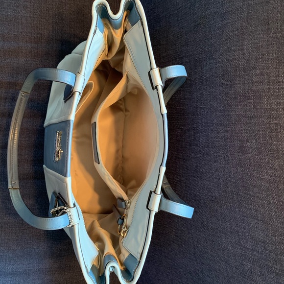 Coach Shoulder Tote Bag - Picture 11 of 16